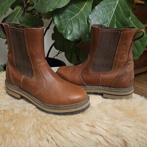 LL Bean brown chelsea boots